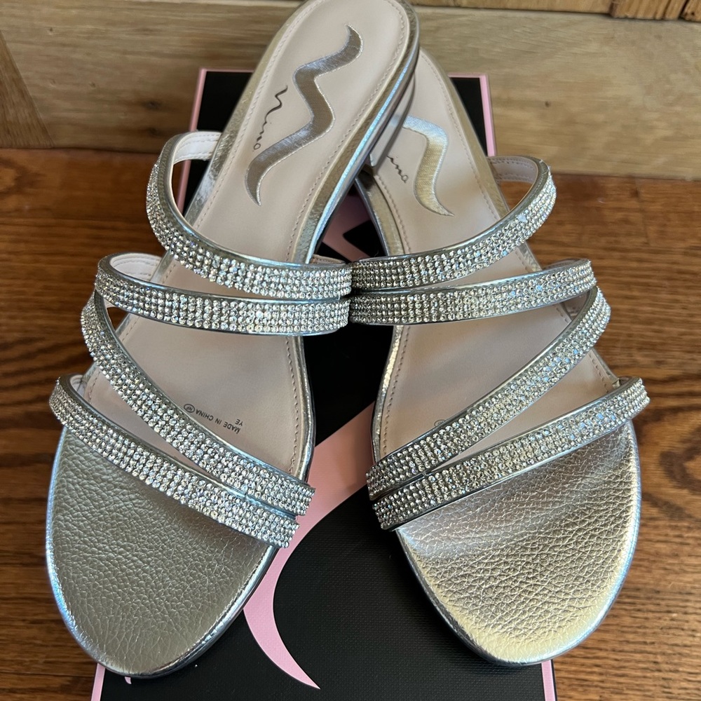 PRICE DROP: NINA Kaisa Silver Met Foil Sandals - Brand New